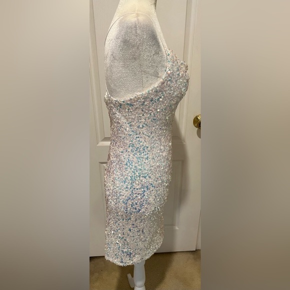 NWT / Windsor Formal Sequin Mini Dress size 9 - Picture 5 of 9